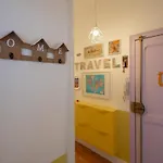 Wanderful - Travel Themed شقة *