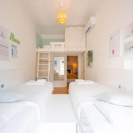 Apartamento Wanderful - Travel Themed *
